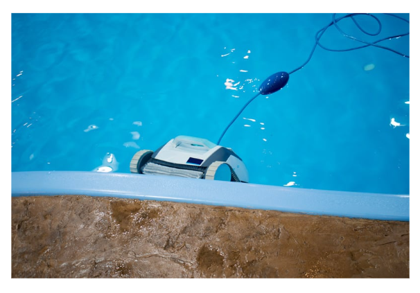 Comment louer un robot de piscine au lieu de l’acheter (au Canada)