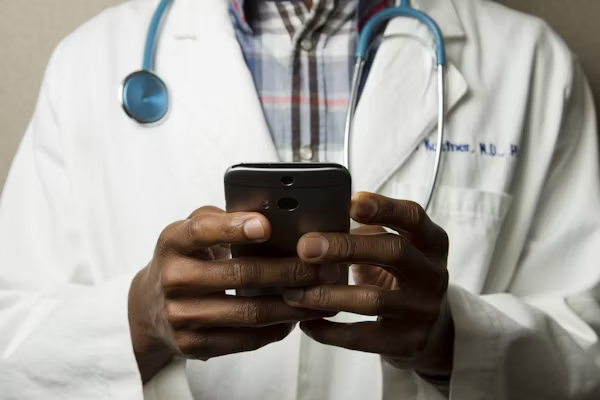 Comment trouver un médecin de famille au Canada : Guide Complet Province par Province