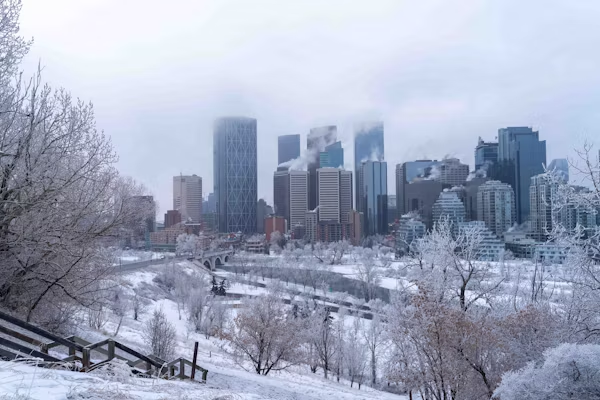 Comment isoler sa maison pour l’hiver au Canada : Guide complet pour affronter le froid
