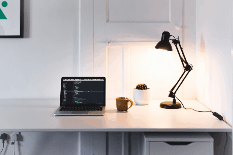 Comment choisir la meilleure lampe de bureau sur Amazon