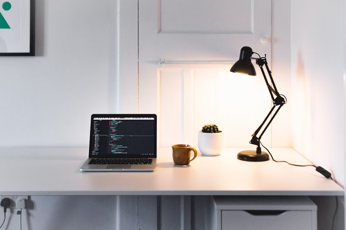 Comment choisir la meilleure lampe de bureau sur Amazon