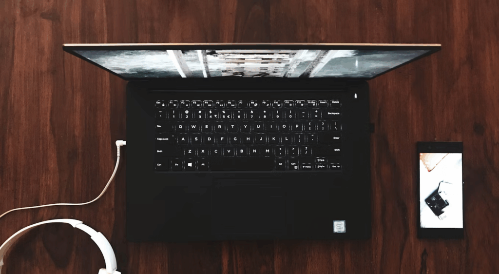 Comment arrêter un ordinateur avec le clavier : astuces simples