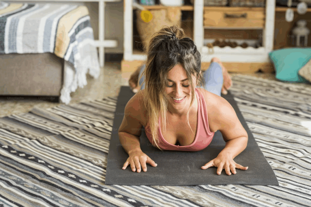 Comment commencer à faire du sport à la maison : Guide complet pour débutants