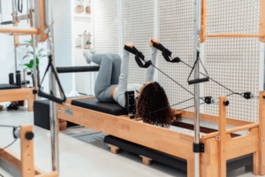 Comment faire du pilates à la maison