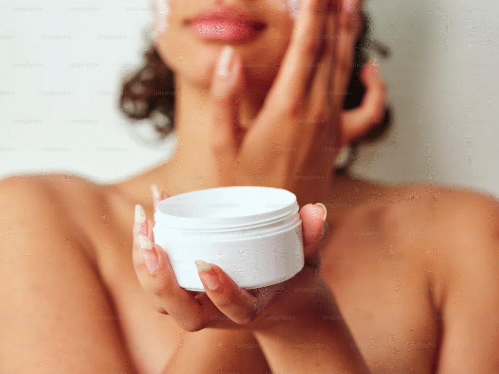 Comment Créer une Routine Skincare pour Débutant : Guide Complet 2025