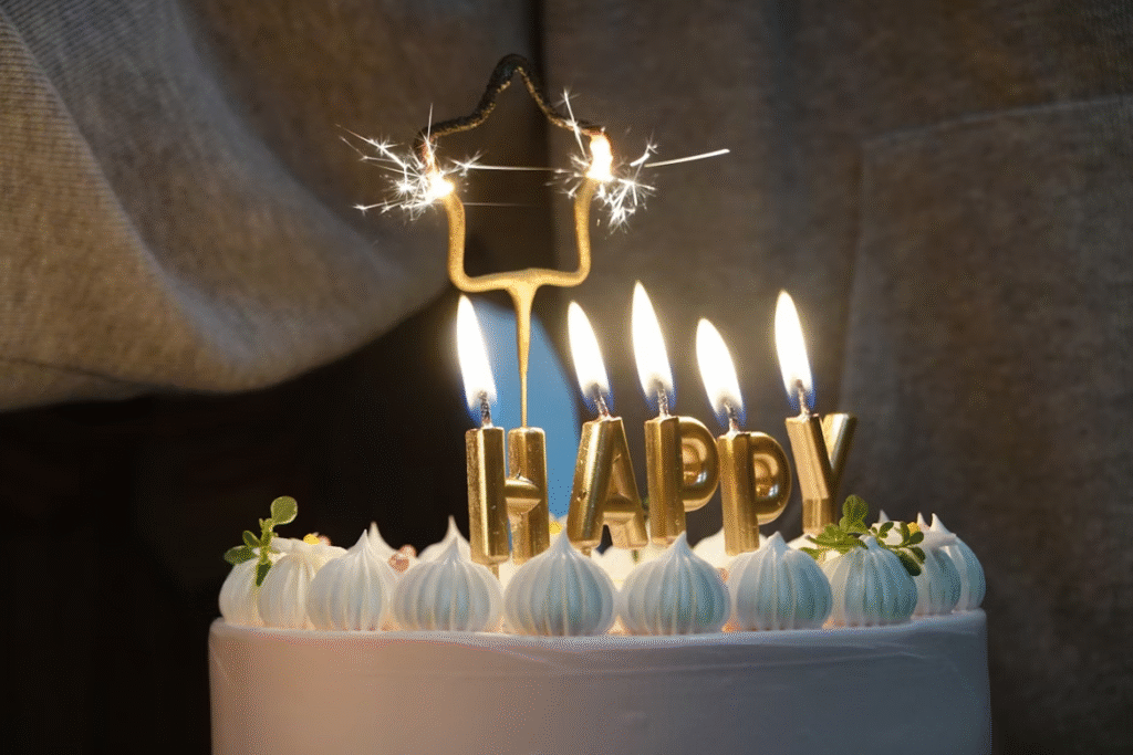 Comment Souhaiter Joyeux Anniversaire : Le Guide Complet pour des Messages Mémorables et Touchants