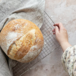 Comment faire du pain maison sans y passer la journée?