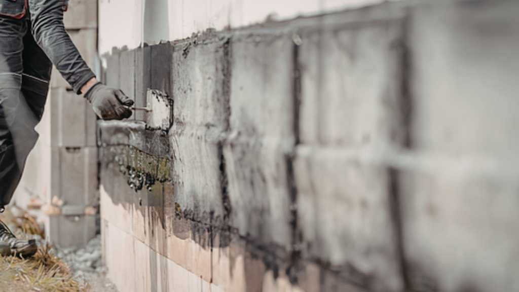 Comment poser un receveur de douche sur dalle béton : le guide technique complet pour une installation durable et étanche