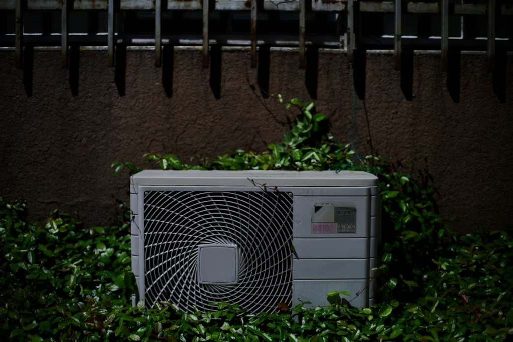 Comment réduire la consommation de sa climatisation : 10 astuces efficaces