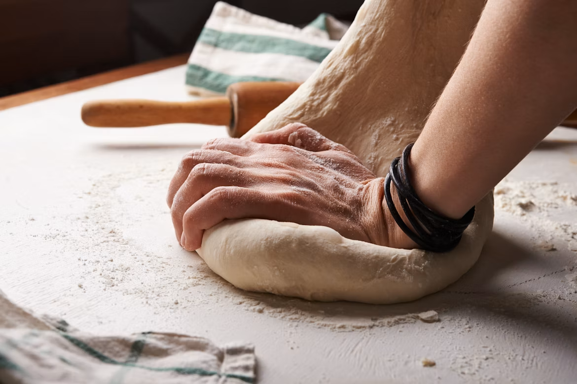 Comment faire une pâte à pain maison sans pétrir à la main